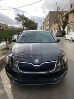 transport-chauffeurs-chauffeur-de-delegation-ou-autre-avec-vehicule-skoda-octavia-2018-noir-baba-hassen-alger-algerie