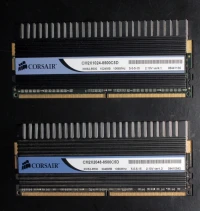 Mémoire RAM CORSAIR et KINGSTON