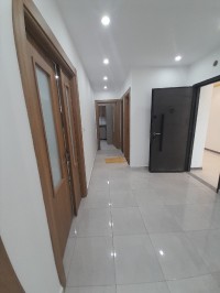 شقة-بيع-3-غرف-الجزائر-برج-الكيفان