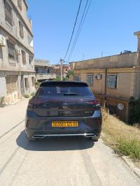 سيارات-volkswagen-t-roc-2025-r-line-البليدة-الجزائر