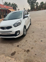 mini-citadine-kia-picanto-2014-cheraga-alger-algerie