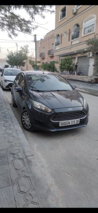 سيارات-ford-fiesta-2015-بوسعادة-المسيلة-الجزائر