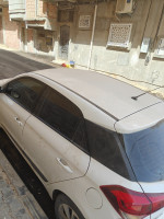 voitures-hyundai-i20-2018-mih-ouansa-el-oued-algerie