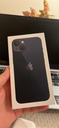 هواتف-ذكية-iphone-13-عين-بنيان-الجزائر