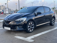 voitures-renault-clio-5-2023-evolution-skikda-algerie