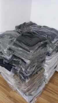 Lot 123 Manteaux & vestes Hommes super qualité bonne tailles
