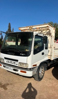 شاحنة-isuzu-fsr-2013-خميس-مليانة-عين-الدفلة-الجزائر