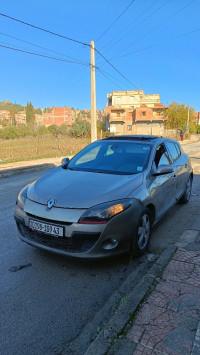 voitures-renault-megane-3-2009-expression-zeghaia-mila-algerie