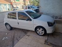 voitures-renault-clio-campus-2012-bye-bordj-bou-arreridj-algerie