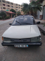 berline-peugeot-305-1983-beidha-bordj-setif-algerie