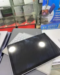 Microsoft Surface Pro 7 i5 10Th 8GB 128GB SSD 12,3 3k tactile détachable