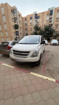سيارات-hyundai-h1-2010-vitre-6-places-مزغران-مستغانم-الجزائر