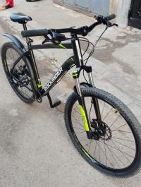 دراجات-هوائية-دراجة-rockrider-st-530-أصلية-للبيع-vtt-احترافية-بحالة-ممتازة-جبلية-الكاليتوس-الجزائر