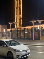 voitures-toyota-corolla-2014-el-meniaa-menia-algerie