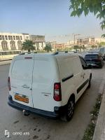 commerciale-peugeot-partner-2013-b9-setif-algerie