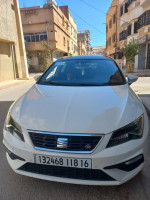 moyenne-berline-seat-leon-2018-fr-bordj-el-bahri-alger-algerie