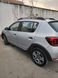 سيارات-dacia-sandero-2019-stepway-techroad-بومرداس-الجزائر