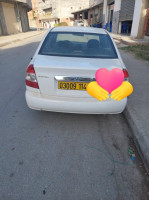 berline-hyundai-accent-2014-el-kennar-nouchfi-jijel-algerie