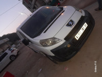 commerciale-peugeot-expert-2008-souk-el-thenine-bejaia-algerie