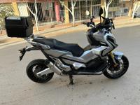 motos-scooters-honda-x-adv-750-2016-chlef-algerie