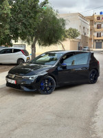 automobiles-vehicules-volkswagen-golf-8-2023-r20-oran-algerie