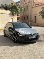 voitures-volkswagen-golf-8-2024-gtd-oran-algerie