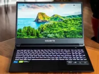 Laptop Gigabyte G5 i5 12500H 16GB RAM 512GB SSD RTX 4050 15,6 Full HD 144Hz 