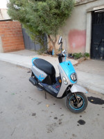 motos-et-scooters-vms-estate-x-2022-tipaza-algerie