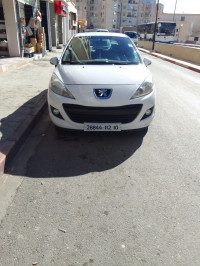 voitures-peugeot-207-2012-bouira-algerie