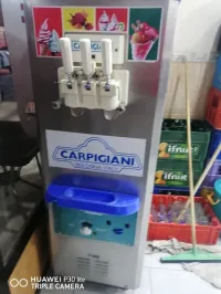 Machine glace carpigiani