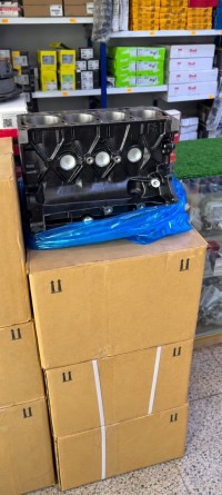 المحرك-و-علبة-السرعة-bloc-moteur-nu-19-d-code-f8t-renault-kangoo-clio-2-marque-kolman-100-neuf-standard-sous-carton-عين-مليلة-أم-البواقي-الجزائر