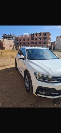 سيارات-volkswagen-tiguan-2019-r-line-البويرة-الجزائر