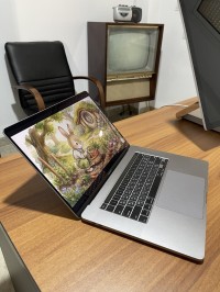 ماك-بوك-apple-macbook-pro-16-core-i9-16go-ssd-1to-comme-neuf-حيدرة-الجزائر