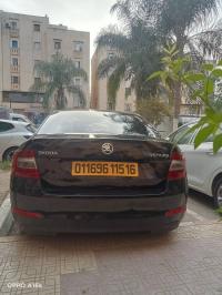 سيارات-skoda-octavia-2015-بوفاريك-البليدة-الجزائر