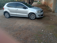 voitures-volkswagen-polo-2013-bouira-algerie