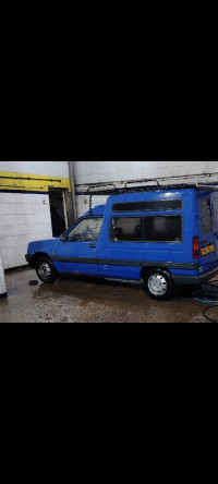 voitures-renault-express-1990-brek-es-senia-oran-algerie