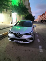 voitures-renault-clio-5-2021-intens-es-senia-oran-algerie