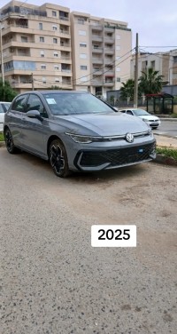 سيارات-volkswagen-golf-8-2025-r-line-العاشور-الجزائر