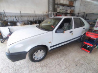 berline-renault-19-1990-chettia-chlef-algerie