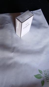 عطور-و-مزيلات-عرق-نسائية-parfums-أولاد-جلال-الجزائر