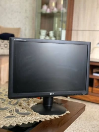 ecran pc lg flatron 1934s