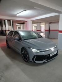 سيارات-volkswagen-golf-8-2025-r-line-بومرداس-الجزائر