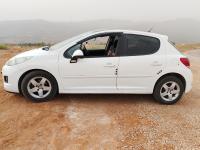 سيارات-peugeot-207-2012-المدية-الجزائر