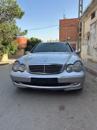 سيارات-mercedes-classe-c-2004-c320-تيارت-الجزائر