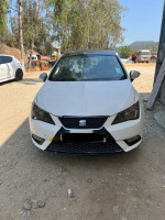 voitures-seat-ibiza-2013-fully-toit-ouvrant-algerie