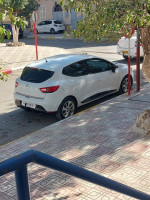 voitures-renault-clio-4-2016-limited-2-algerie