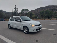 voitures-renault-clio-campus-2012-extreme-algerie