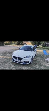 سيارات-seat-leon-2021-fr-سعيدة-الجزائر