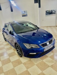 سيارات-seat-leon-2019-beates-العلمة-سطيف-الجزائر