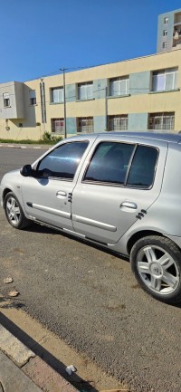 سيارات-renault-clio-campus-2013-bye-عين-طاية-الجزائر